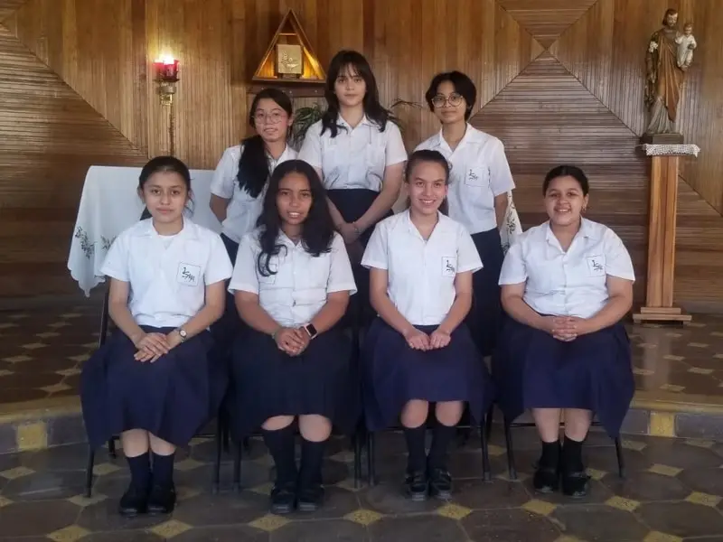 Élèves du Lycée Maria Auxiliadora